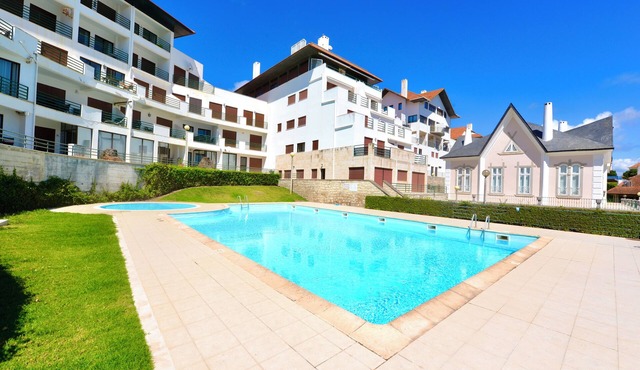Ocean - Duplex apartment 65m from the beach with pool and parking