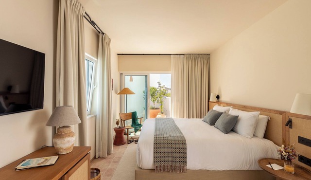 Palácio de Tavira, a Small Luxury Hotel of the World