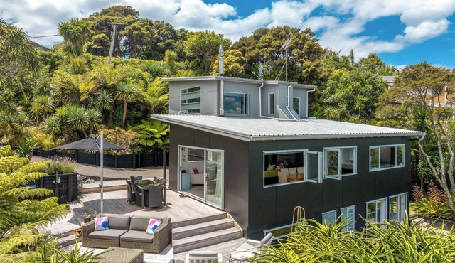 Paradise at Palm Beach in Waiheke Island