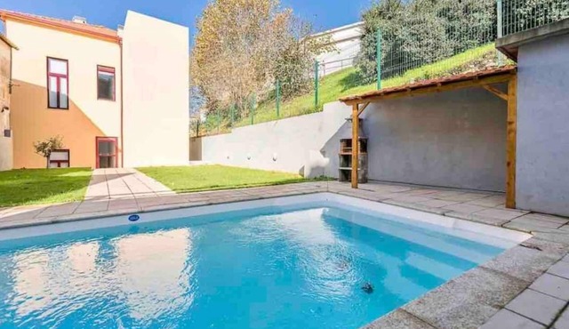 Porto Wine Loft Duplex with swimming pool