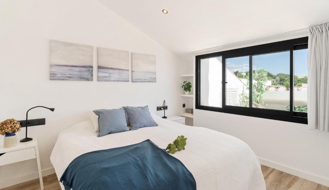 Preciosa casa de diseño a 3 minutos de la playa in San Pol de Mar