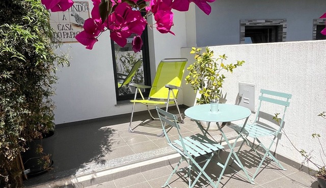 Private Suite Quarto do Papagaio – Terrace, Garden & Private Entrance