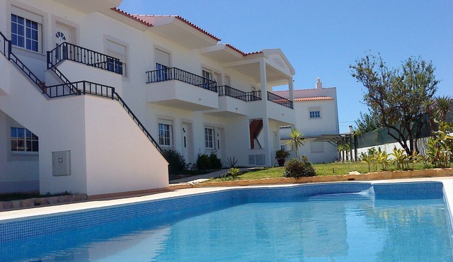 RC - Pata Residence! Fantastic apartment, 5 min. Falésia beach and center!B