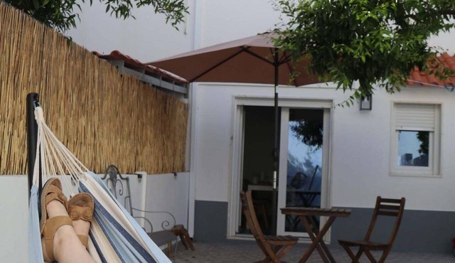 Refúgio Viçoso: Quiet Family Home with a Patio and 3 Air Conditioners)