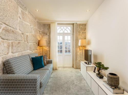 Rustic Stone Hideaway near Oporto River