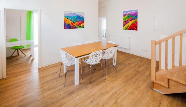 SecondHome Stuttgart - Very nice apartment near historic city centre at Blumenstr 58 in Esslingen am Neckar - W2 in Stuttgart
