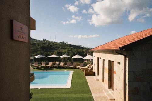 Serpa Pinto Village - by FERO