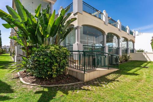 Spacious 3BR Flat in Guia – Minutes from Zoomarine & Beaches