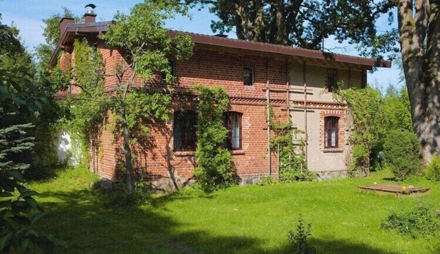 Spacious holiday home, pool, sauna, whirlpool in Sasino