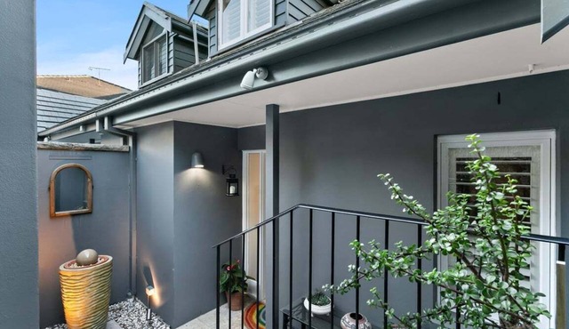 SPRU7 - Neutral Bay Sanctuary | Sunlit Home in Neutral Bay