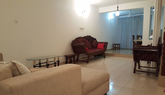 Summerset House in Sri Jayawardenepura Kotte
