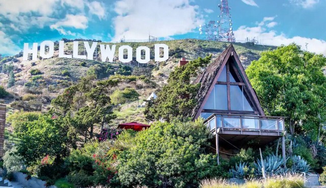 The Closest Home to The Hollywood Sign/HSR25-001176 in Los Angeles