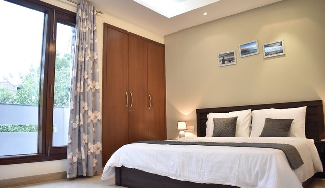 Two Green Park Bed & Breakfast