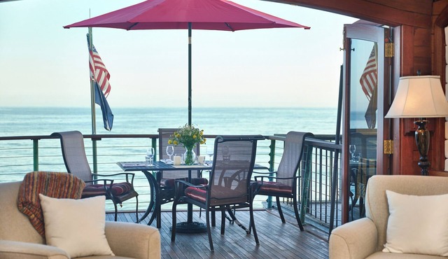 Upper Unit Beach House Built like a Custom Sailing Vessel! in Santa Barbara