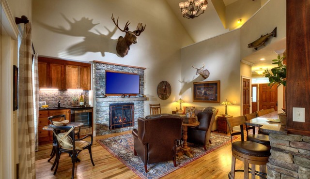 Upscale Adirondack inspired Evan's Lodge in Skaneateles