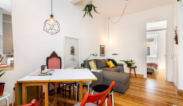 Urban Oasis Haven with AC & Patio