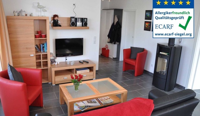 Vacation apartment Sonnenschein 21 in Großenbrode. Bed + Bike certified. Soothing wellness enjoyment with sauna & wellness shower. Storage room in the bicycle shed with handcart. Incidental costs included in Großenbrode