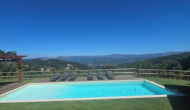 Vale do Luar House