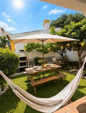 Vila com jardim privado & Jacuzzi