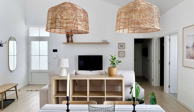 Vila Rola, Your Coastal Retreat