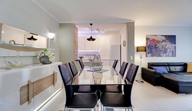 Vilamoura Design With Pool by Homing