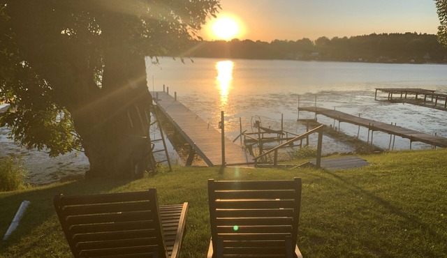 Waterfront Port Bay Cottage with Private Dock in Wolcott