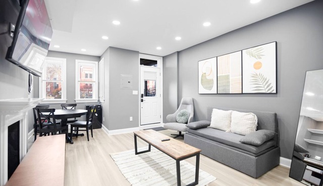 Welcoming 1-bedroom apartment in Washington DC. Free Parking Pass in Washington