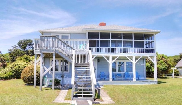 Whitaker House in Myrtle Beach