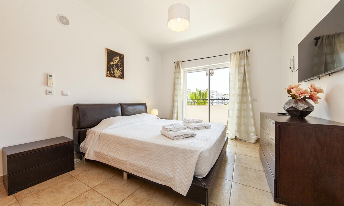 Lagos Apartment | C02 - Luxury 3 bed with Pool by DreamAlgarve