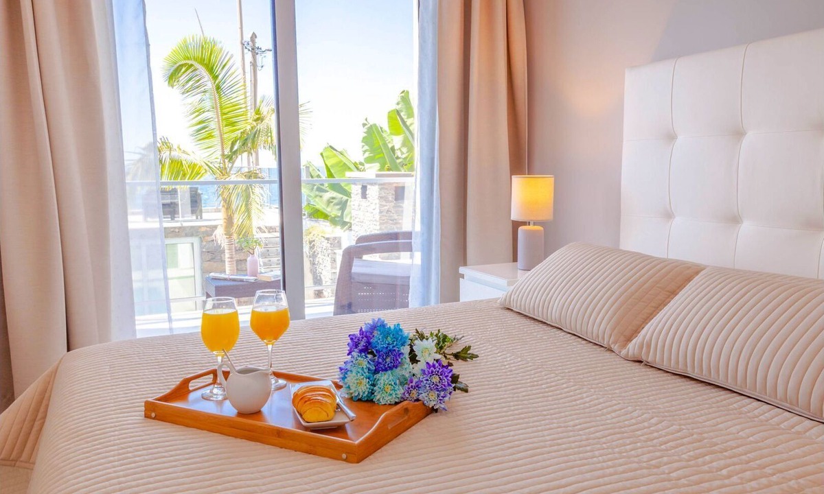 Ponta do Sol House | Madeira Beach House by LovelyStay