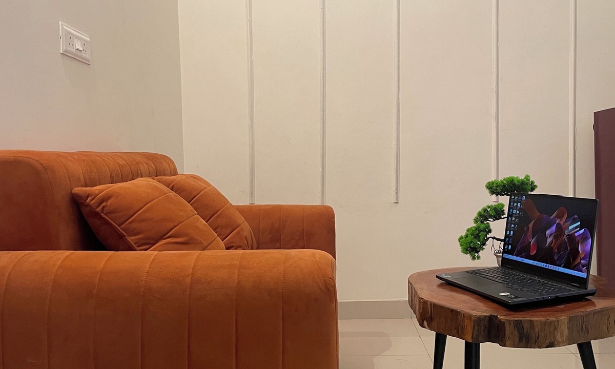 Noida Bed & Breakfast | Slate Majestic 1BHKs Sector 53 Noida