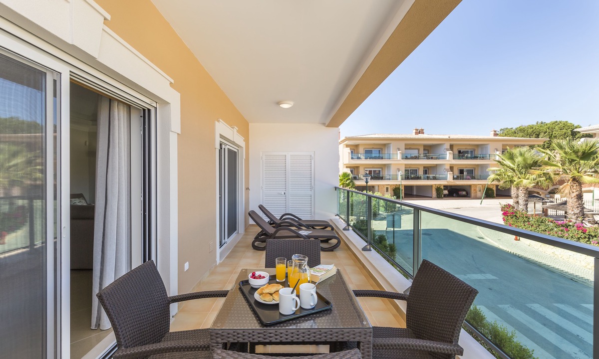 Almancil Apartment | Lakeside Country Club