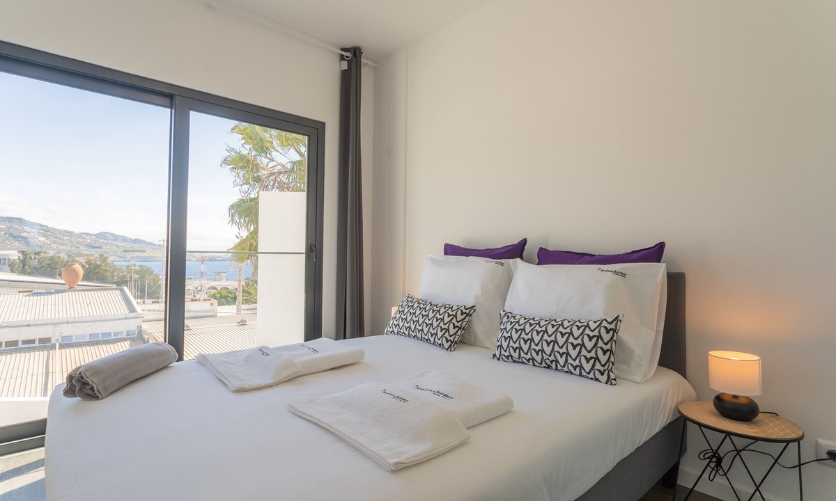 Gaula Apartment | FLH Fantastic Ocean View with Balcony