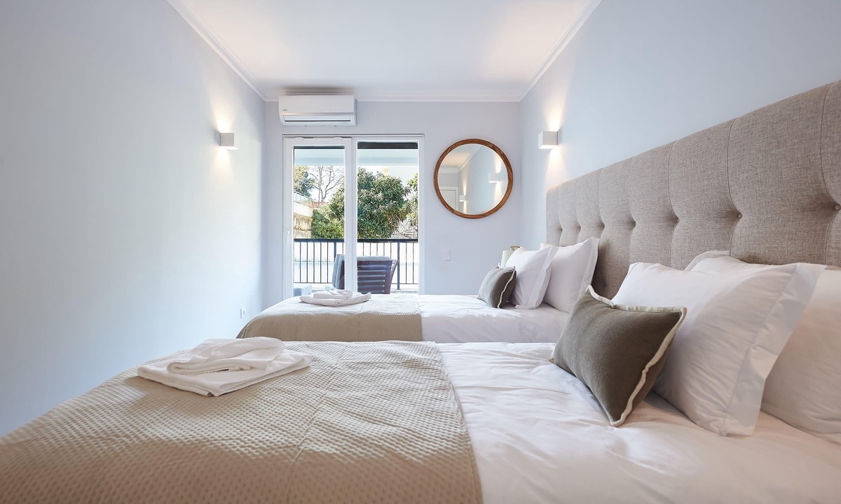 Cascais Apartment | Oxford Park II with pool by Portugal Portfolio