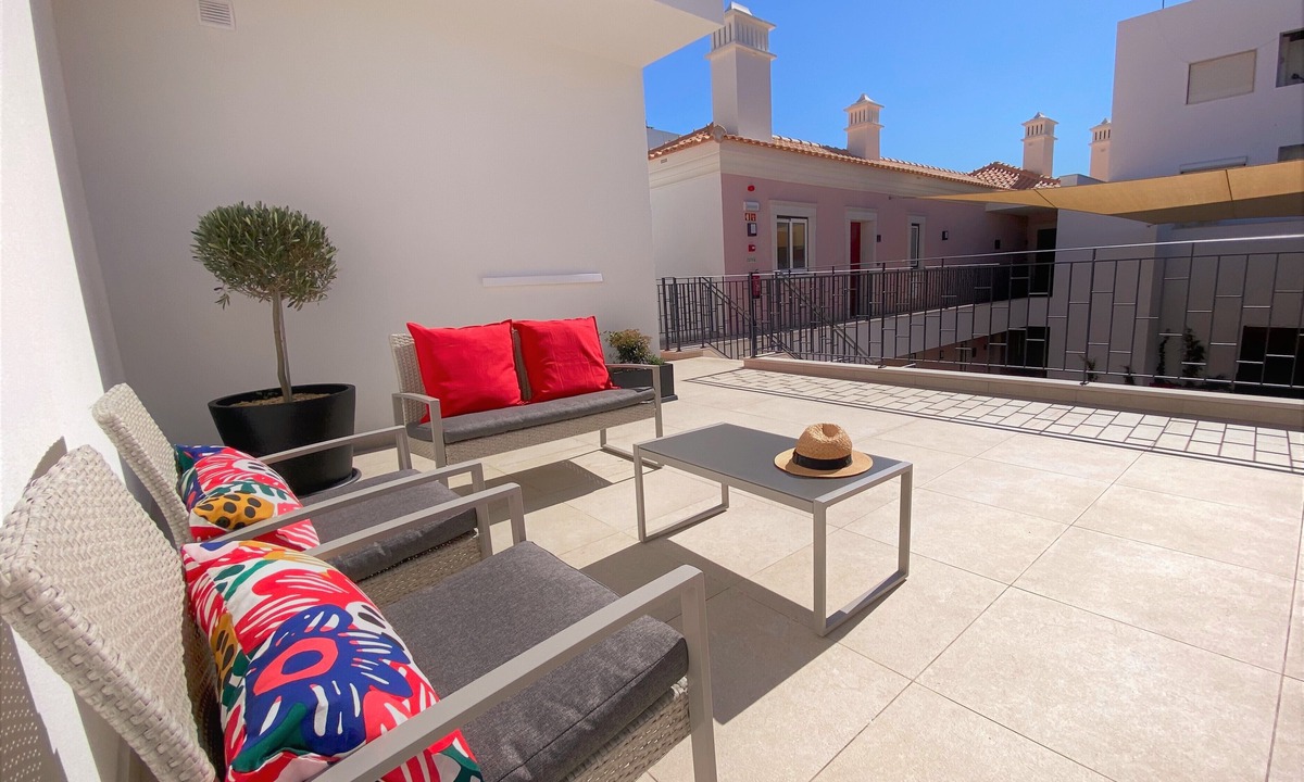 Faro City Centre Apartment | Cardeal Suites & Apartments