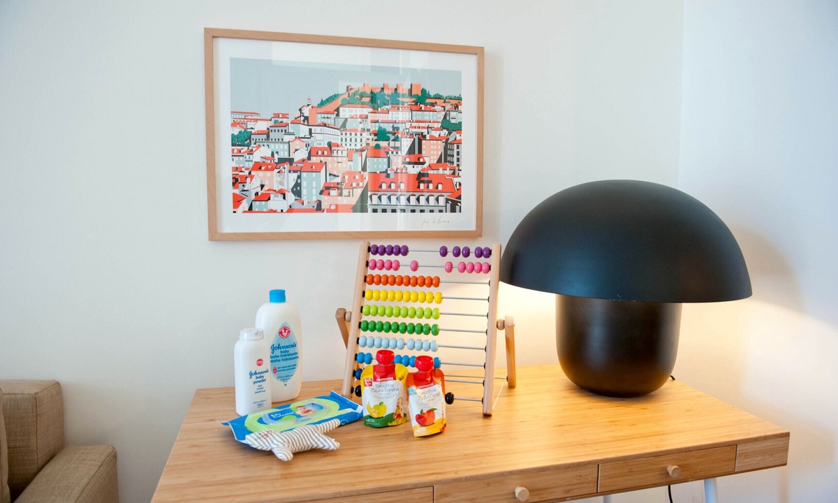 Lisbon Old Town Apartment | Her Majesty at Liverdade Avenue (1E)