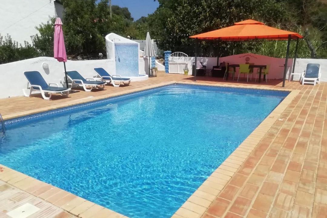 Amendoeira House | Holiday Home Berghütte Villa Romao by Interhome