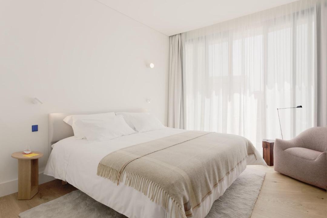 Centro / Baixa Hotel | LENSCAPE Coterie