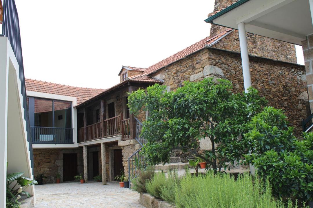 Castelo de Paiva House | Casa do Villas