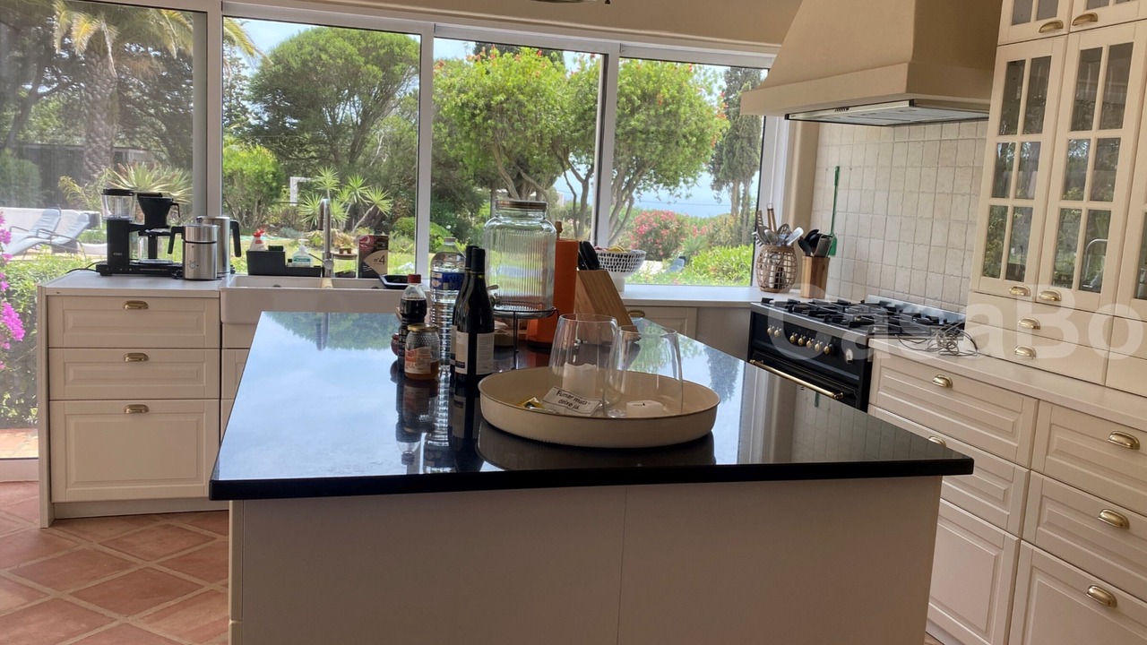 Photo of Kitchen in Caramujeira