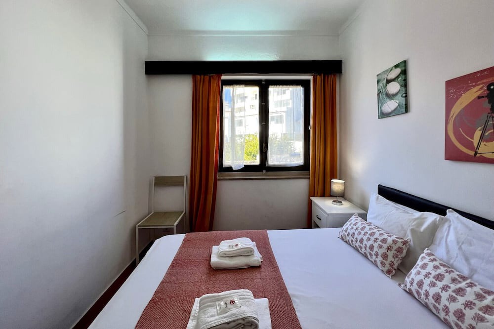 Photo of Bedroom in Peneco Beach