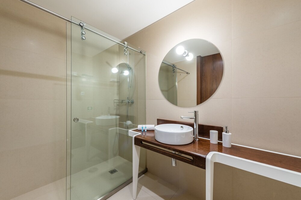 Photo of Bathroom in Centro / Baixa