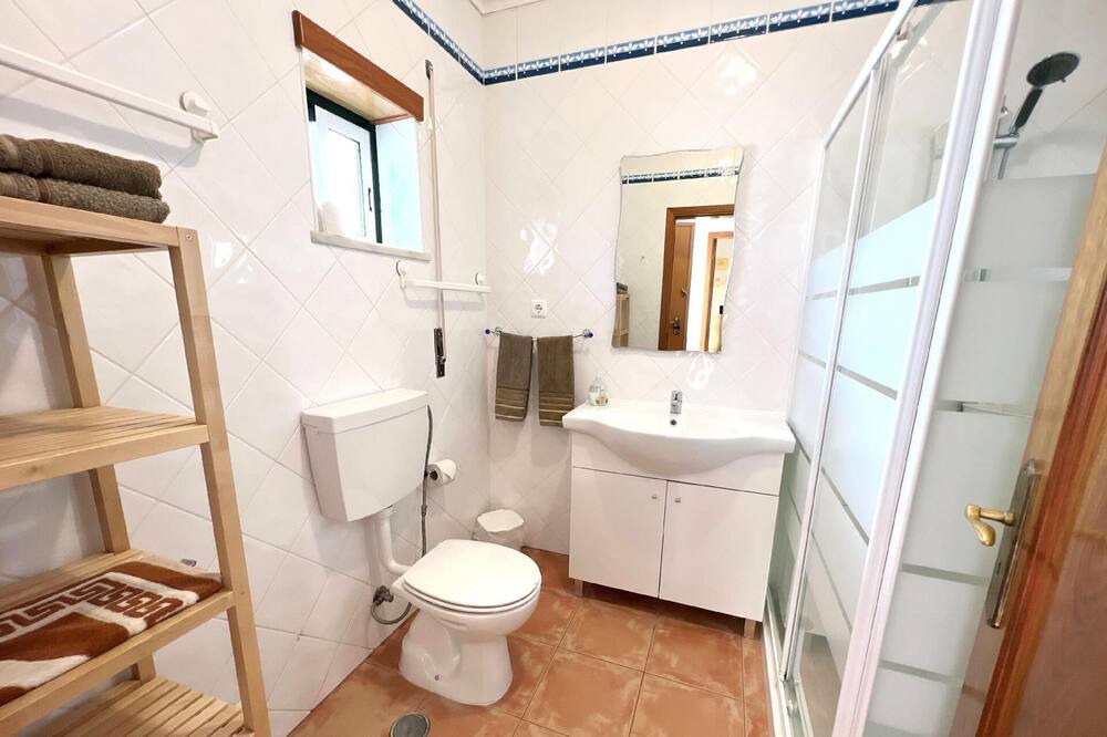 Photo of Bathroom in Vale de Carro