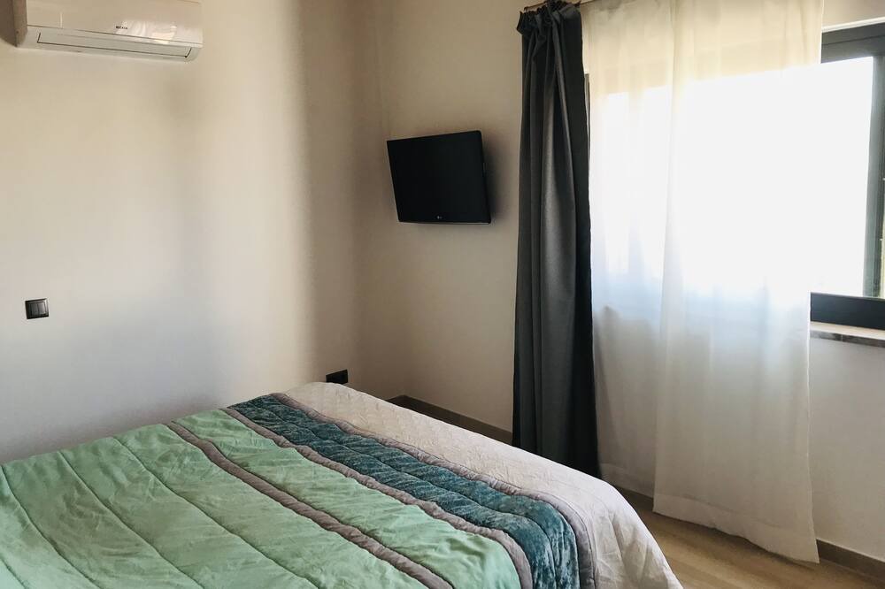 Photo of Bedroom in Bensafrim