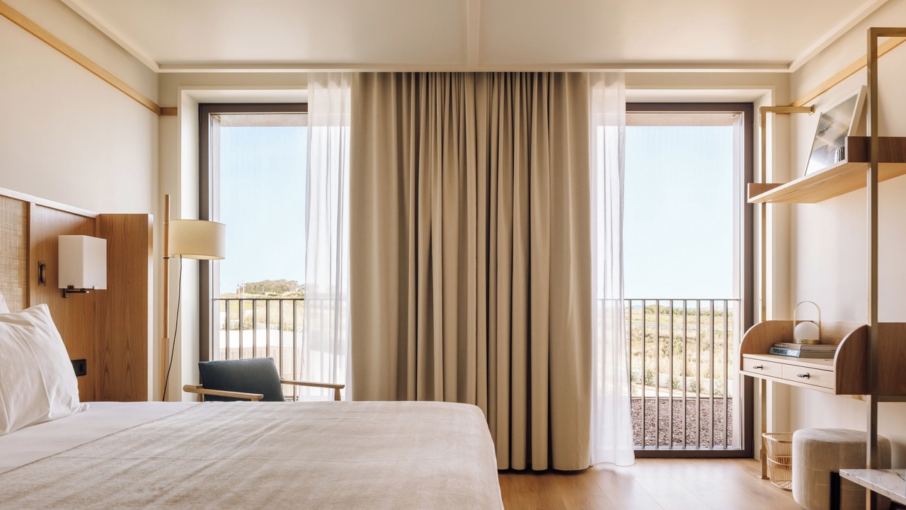 Photo of Bedroom in Ericeira