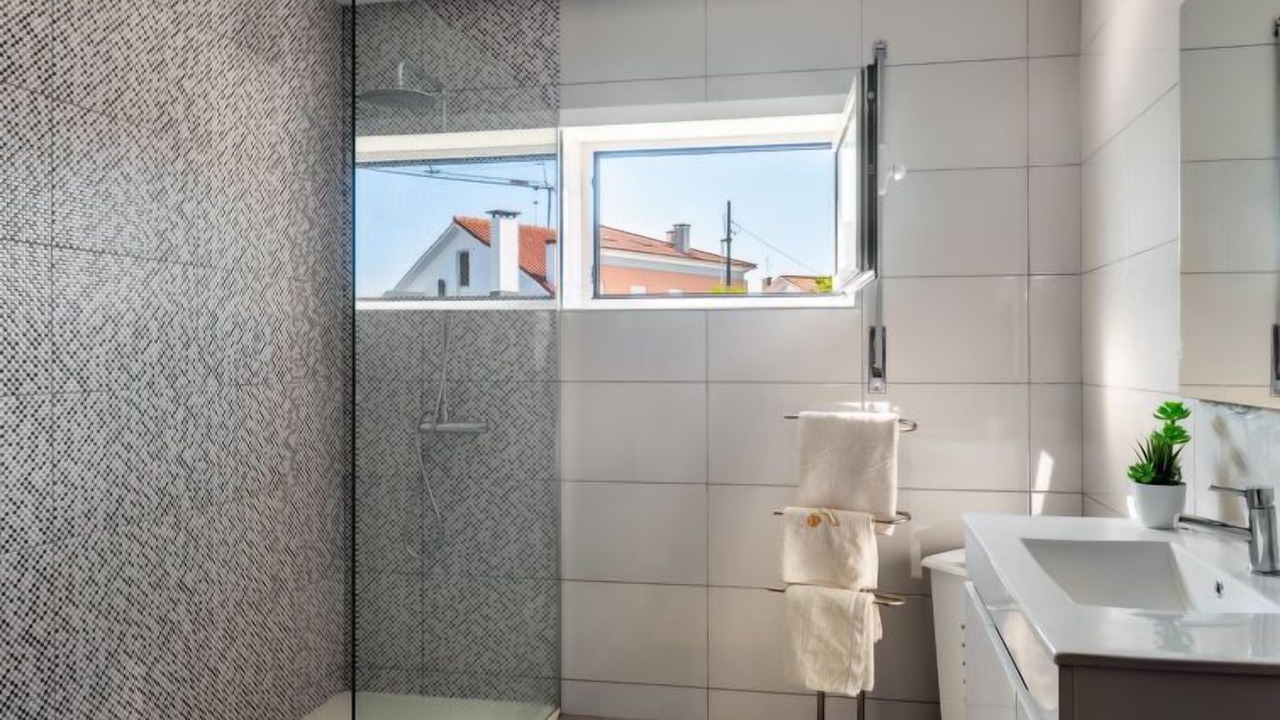 Photo of Bathroom in Marinhas