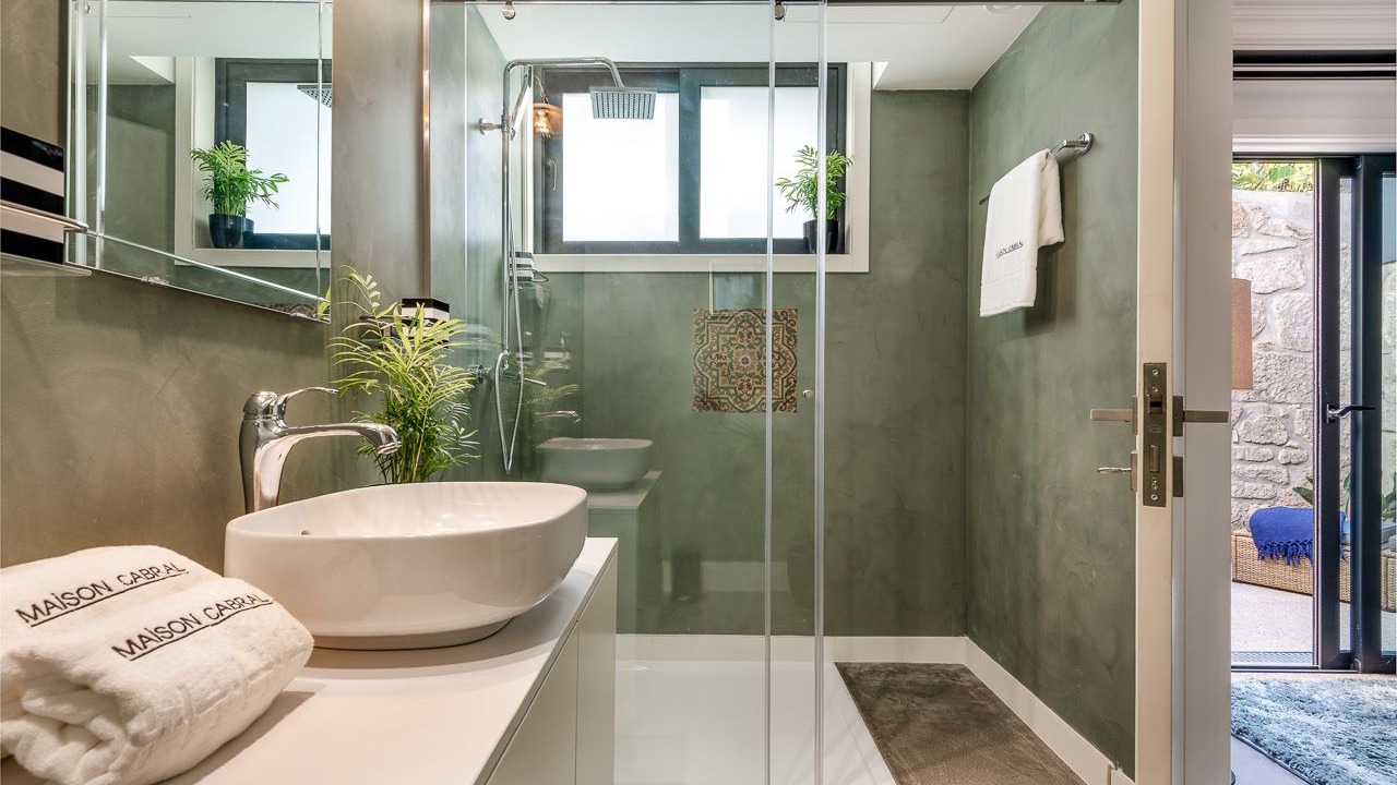 Photo of Bathroom in Uniao de Freguesias do Centro