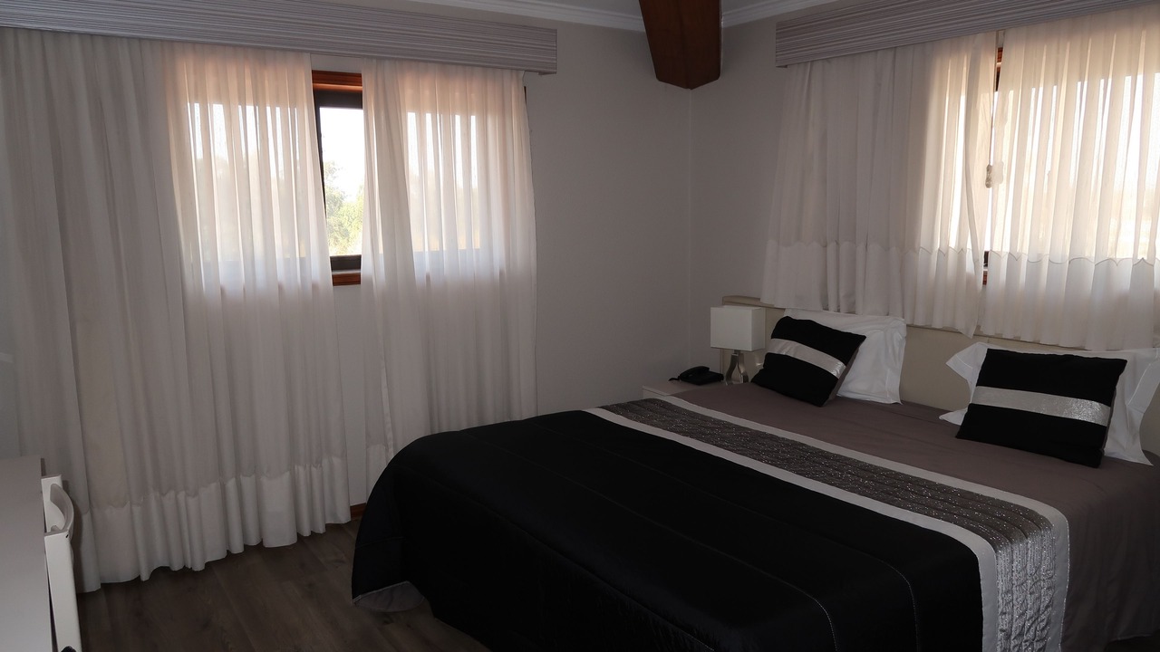 Photo of Bedroom in Rates