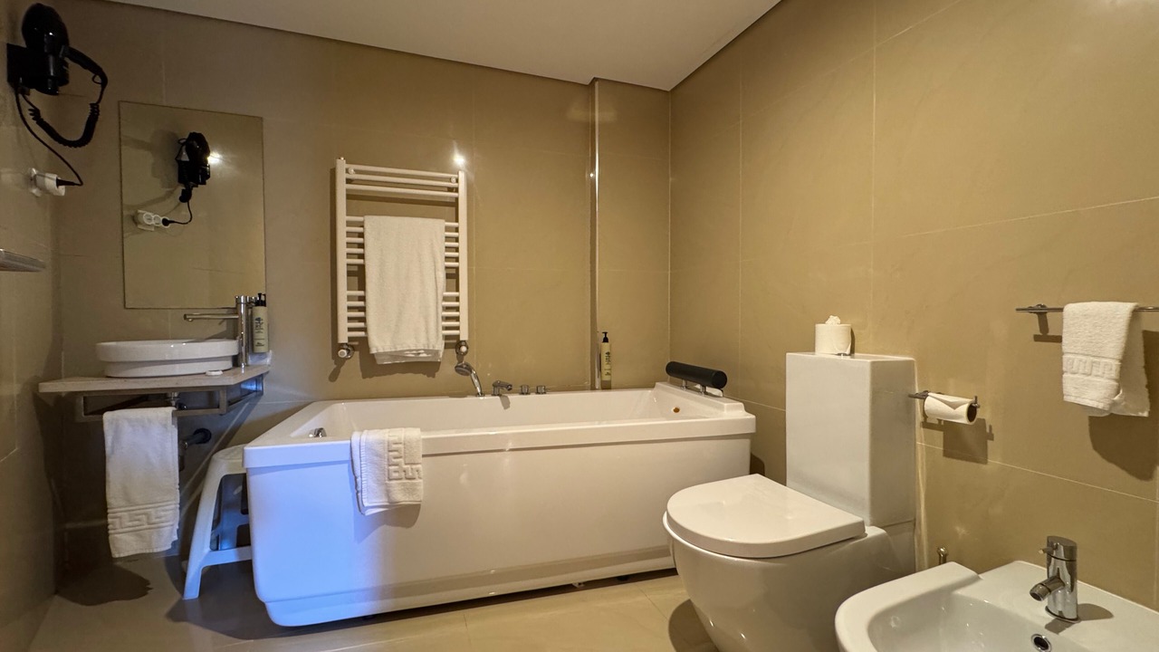 Photo of Bathroom in Penso