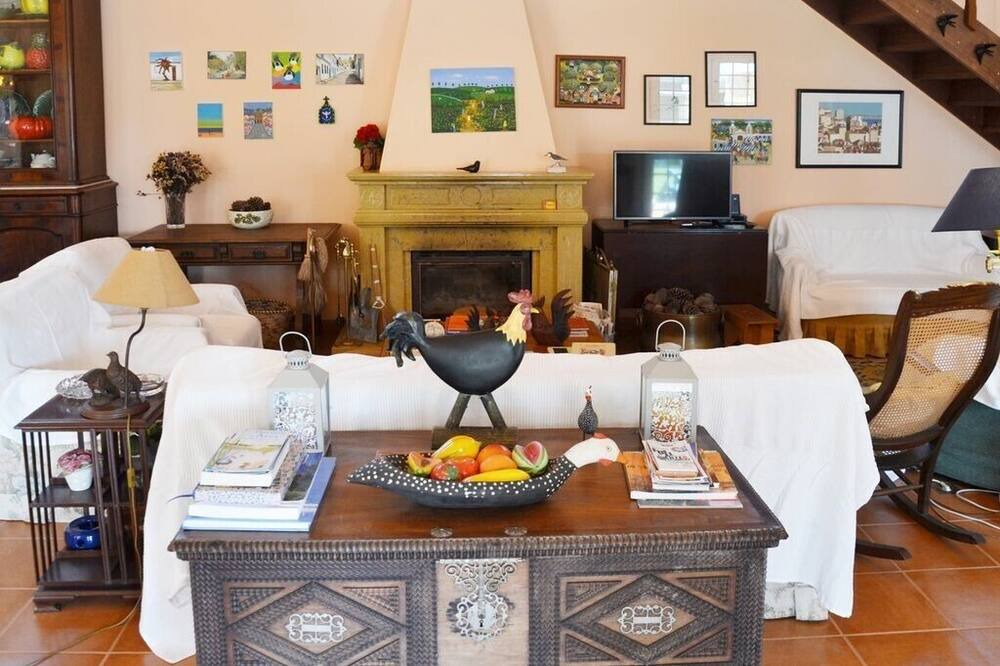 Photo of Livingroom in Monserrate
